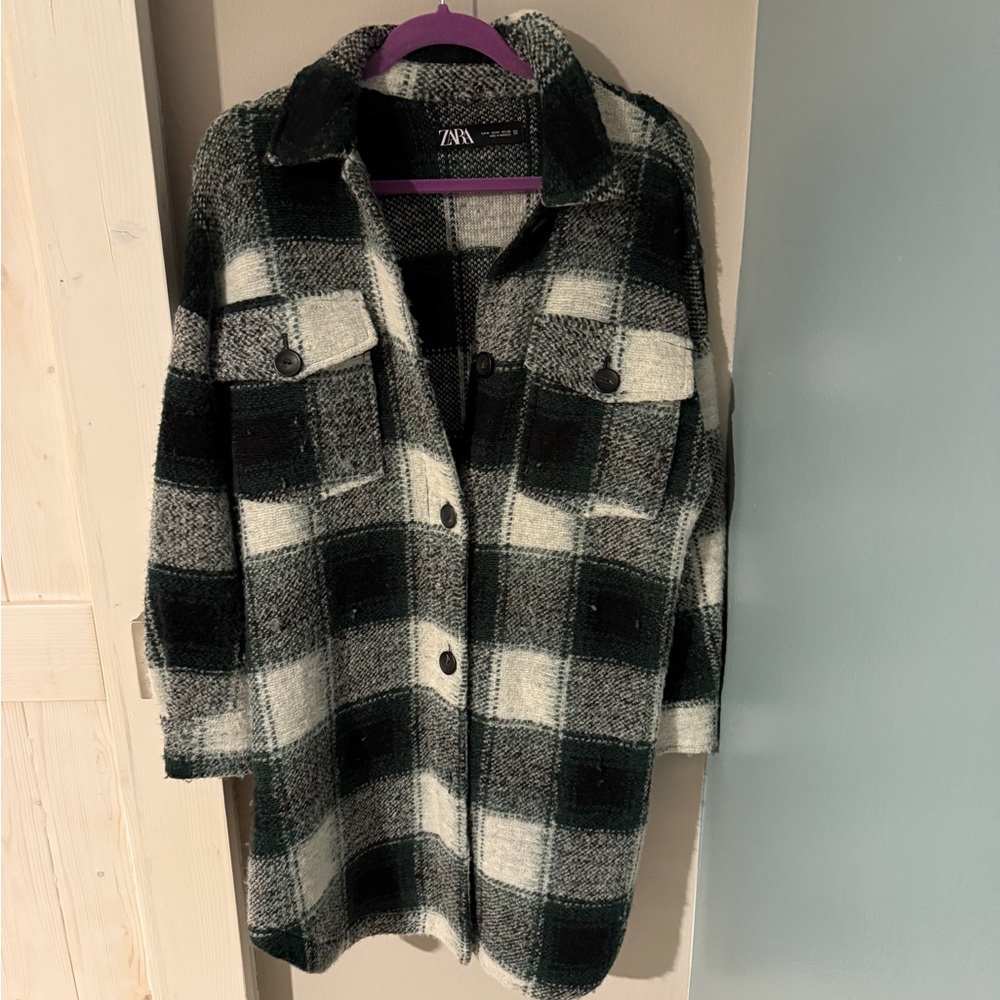 Zara Women's Black and White Checkered Utility Jacket